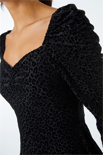 Velvet Leopard Print Sweetheart Neck Dress 14172836