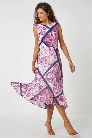 Paisley Scarf Print Pleated Midi Dress 14490472