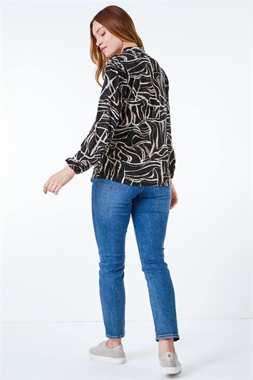 Abstract Print V-Neck Stretch Top 19194708