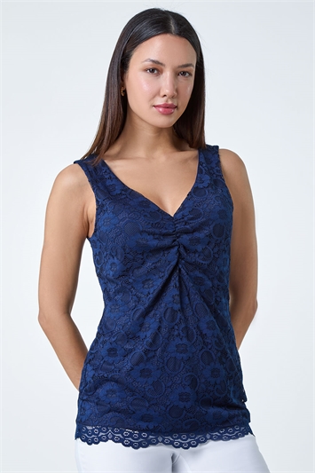 Lace Twist Front Stretch Top 19299160