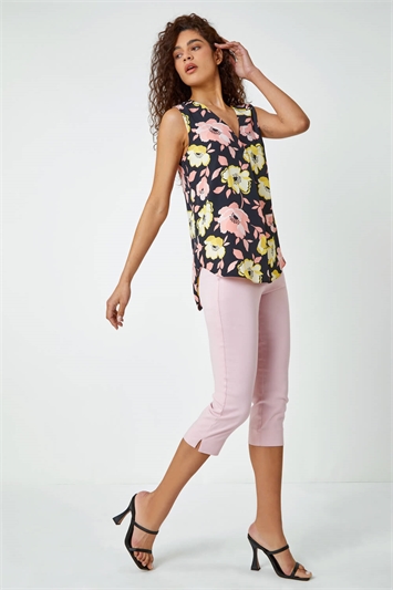 Sleeveless Floral Pleat Front Top 20117596