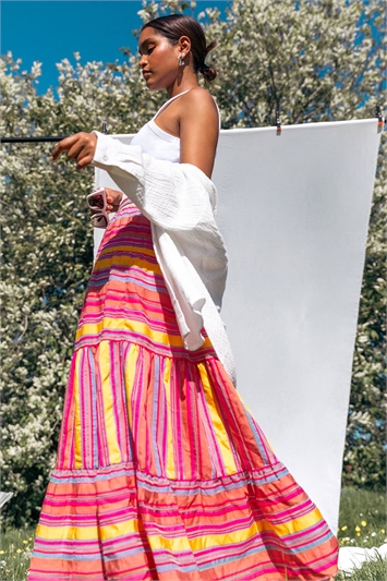 Tiered Striped Elastic Waist Maxi Skirt 17030832