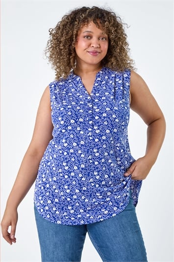 Curve Textured Ditsy Floral Stretch Top 19275880