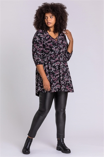 Curve Floral Cross Detail Tunic Top 19118074