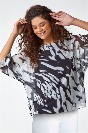 Abstract Print Overlay Top 20107438