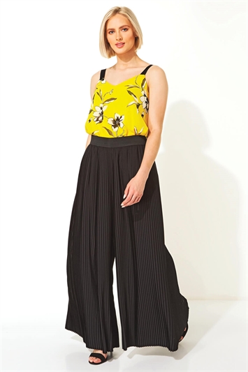 Pleated Wide Leg Trousers 18010608