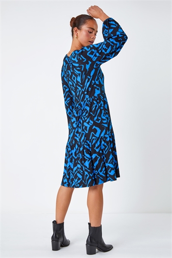 Petite Abstract Print Tiered Stretch Dress 14449809