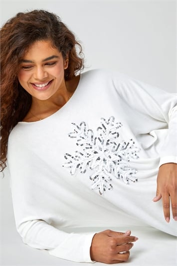 Embellished Snowflake Stretch Top 19261438