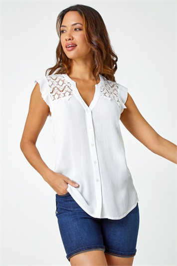 Sleeveless Lace Detail Blouse 10111338
