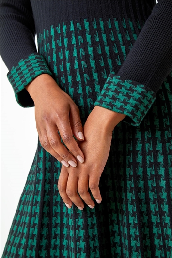 Petite Contrast Knit Jumper Dress 14297231