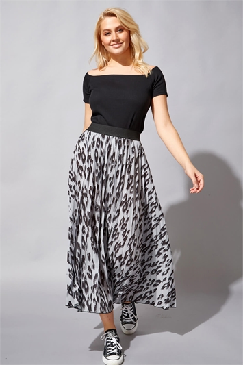 Light Grey Animal Printed Pleated Maxi Skirt, Image 4 of 4