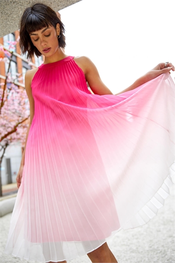 Pink Ombre Halter Neck Pleated Swing Dress