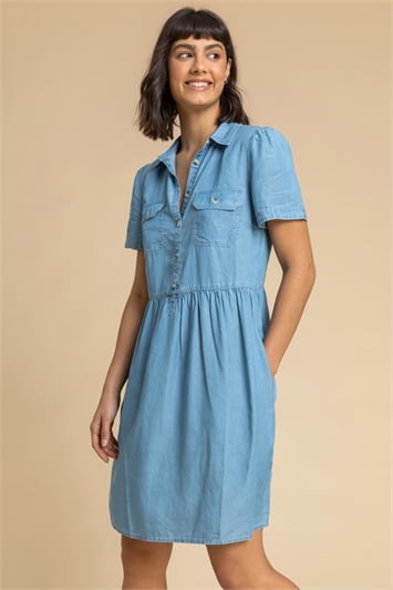 Light Blue Denim Buttoned Shirt Dress