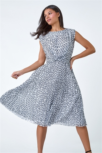 White Geometric Twist Detail Pleated Dress