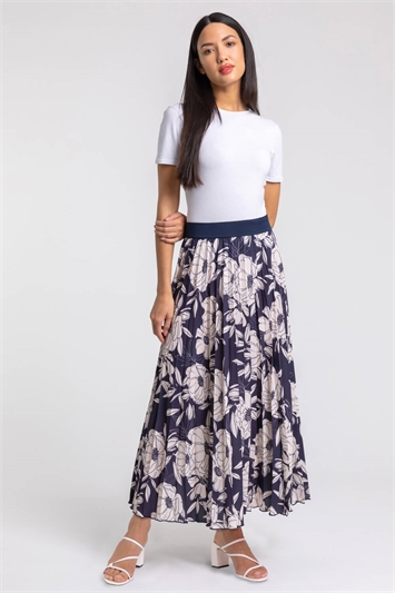 Floral Print Pleated Maxi Skirt in Navy 