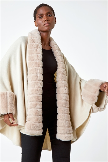 Cream One Size Faux Fur Trim Knitted Poncho