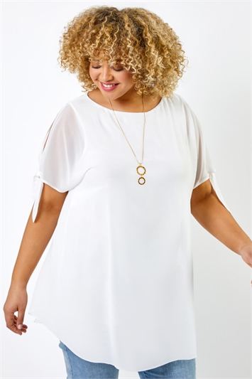 Ivory Curve Chiffon Overlay Top With Necklace