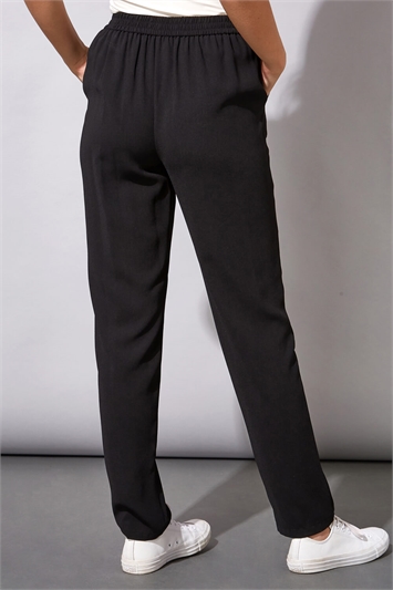 27” Tie Front Jogger in Black - Roman 