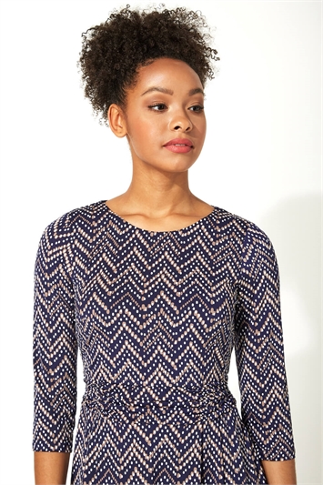 Zig Zag Print Midi Dress