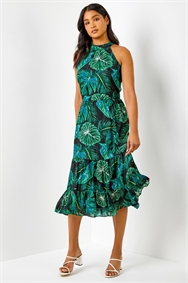 Green Textured Leaf Print Tiered Maxi Dress