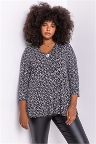 Black Curve Abstract Print Button Detail Top
