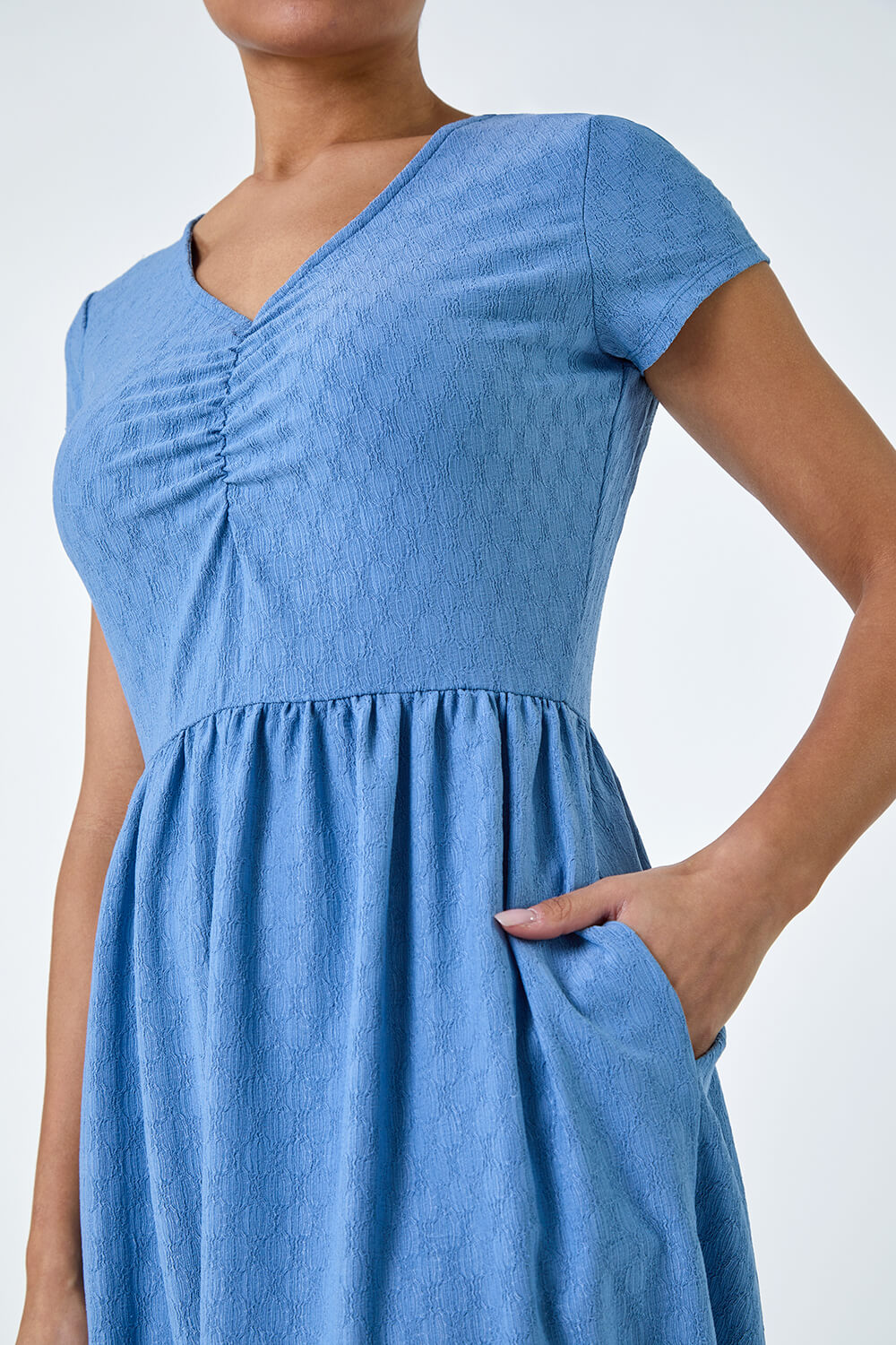  Textured Ruched Stretch Jersey Dress, Image 5 of 5