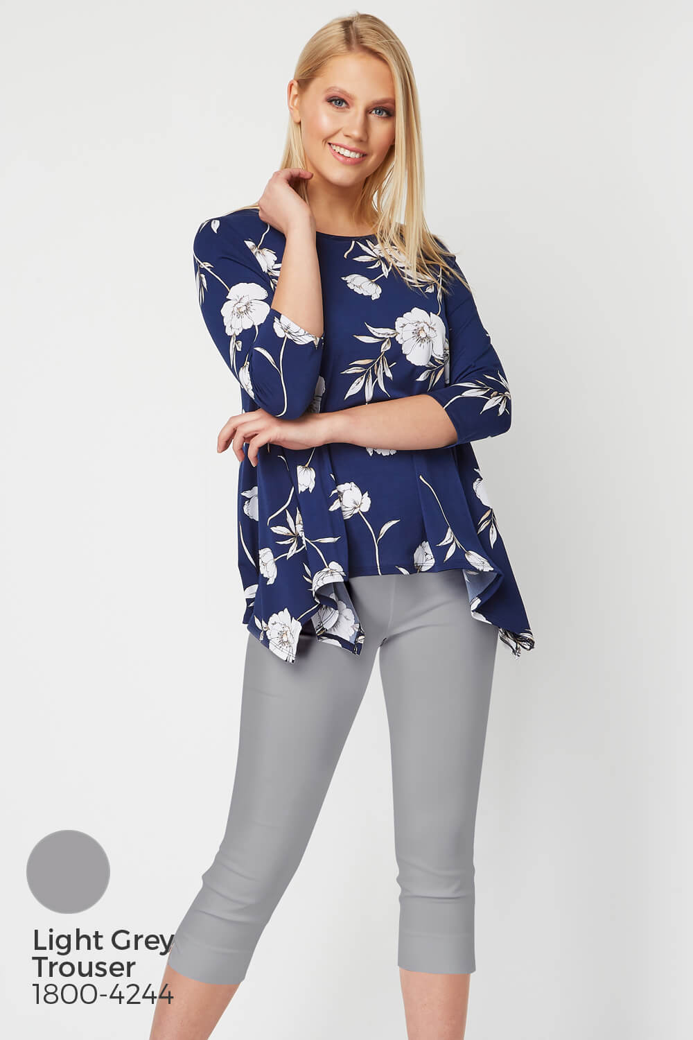 Navy  Floral 3/4 Sleeve Smock Top, Image 6 of 8