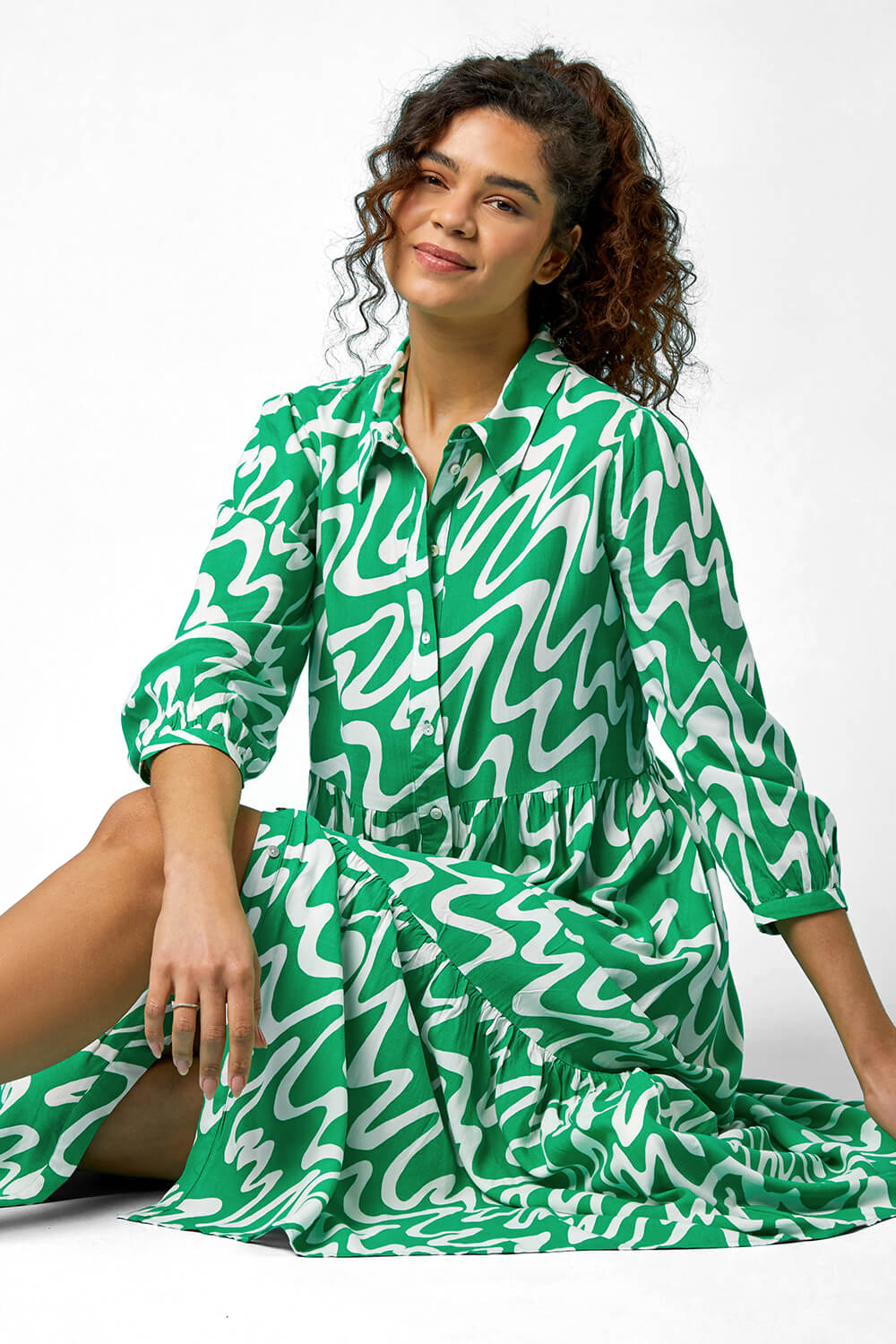 Green Wave Print Tiered Shirt Dress, Image 5 of 6