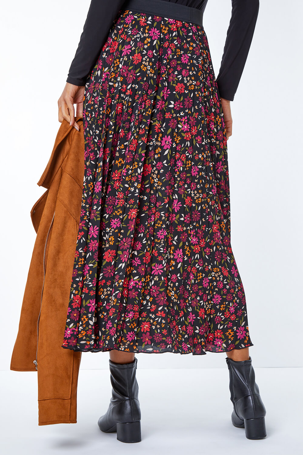 Floral Print Pleated Midi Skirt in Black - Roman Originals UK