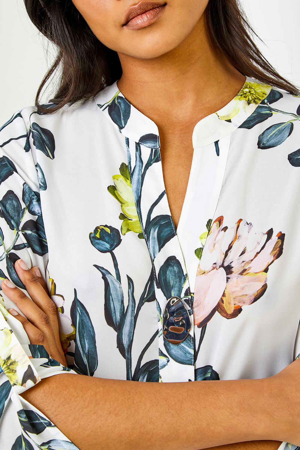 Ivory  Longline Button Detail Floral Print Top, Image 5 of 5