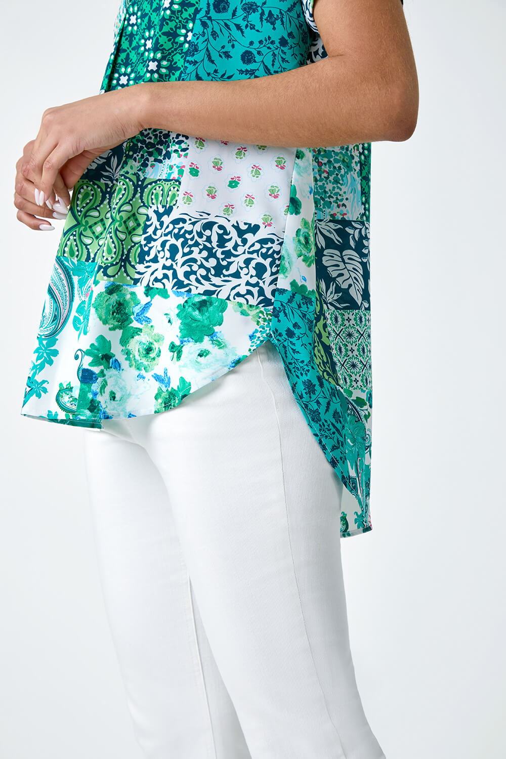 Green Patchwork Print Woven Pleat Front Top, Image 5 of 5