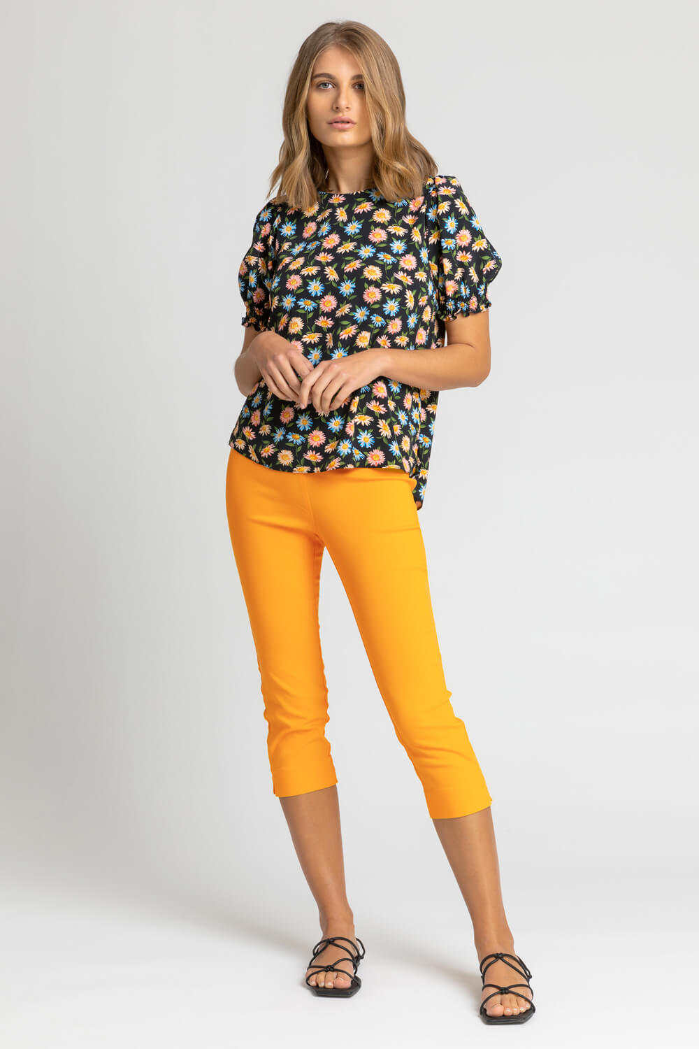 Amber Cropped Stretch Trouser, Image 4 of 5