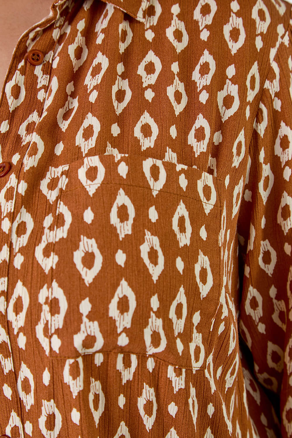Rust Curve Crinkle Printed Longline Shirt, Image 5 of 5