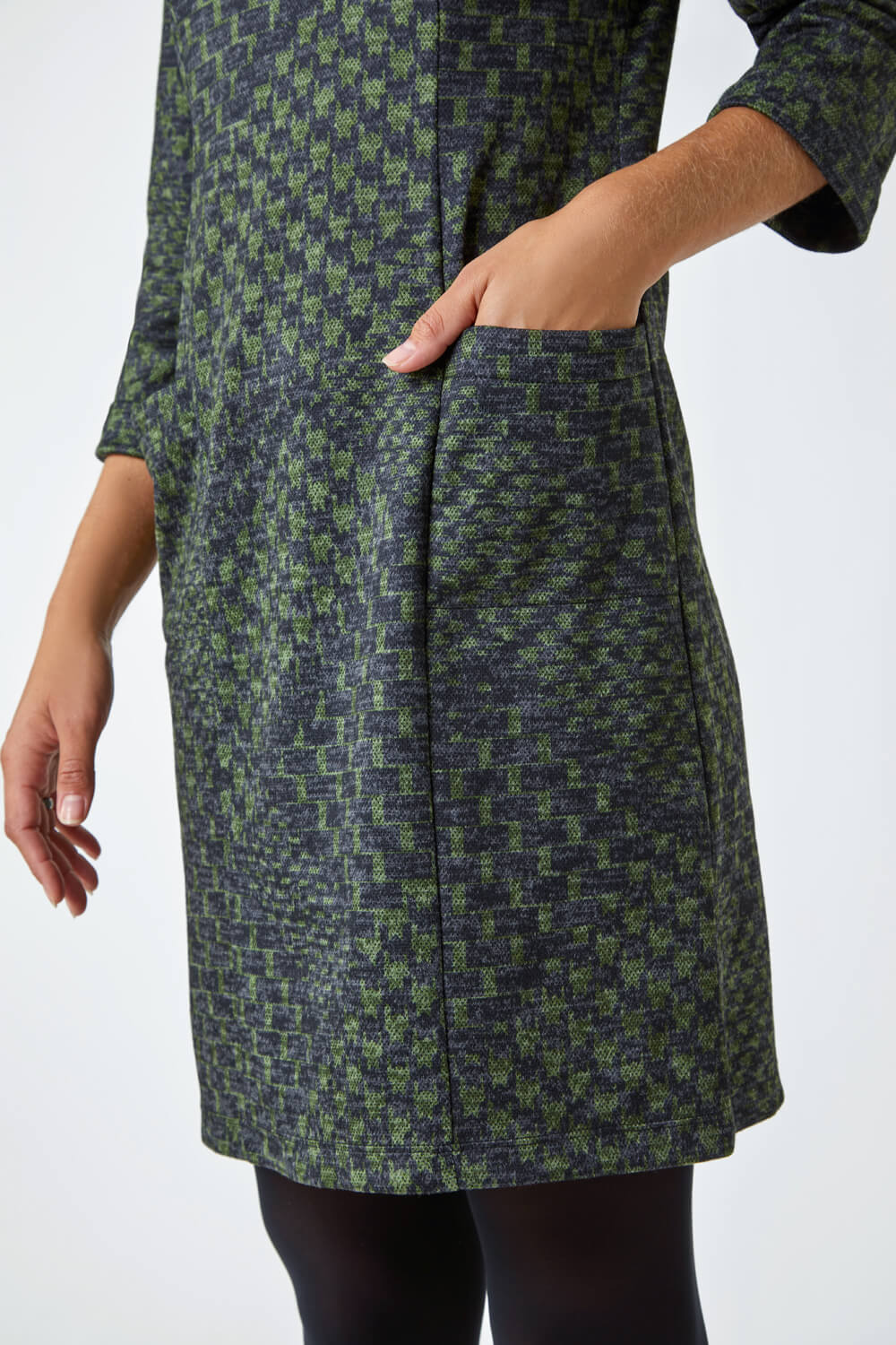 Green Abstract Check Print Shift Stretch Dress, Image 5 of 5
