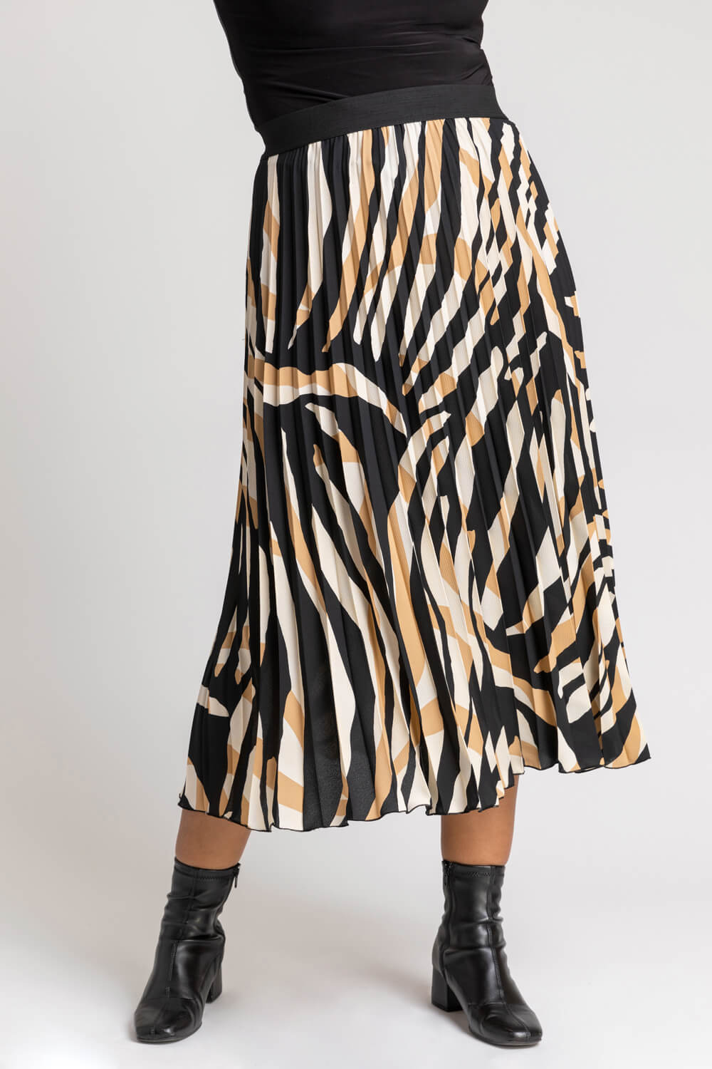 Camel  Curve Abstract Print Pleated Midi Skirt, Image 2 of 5