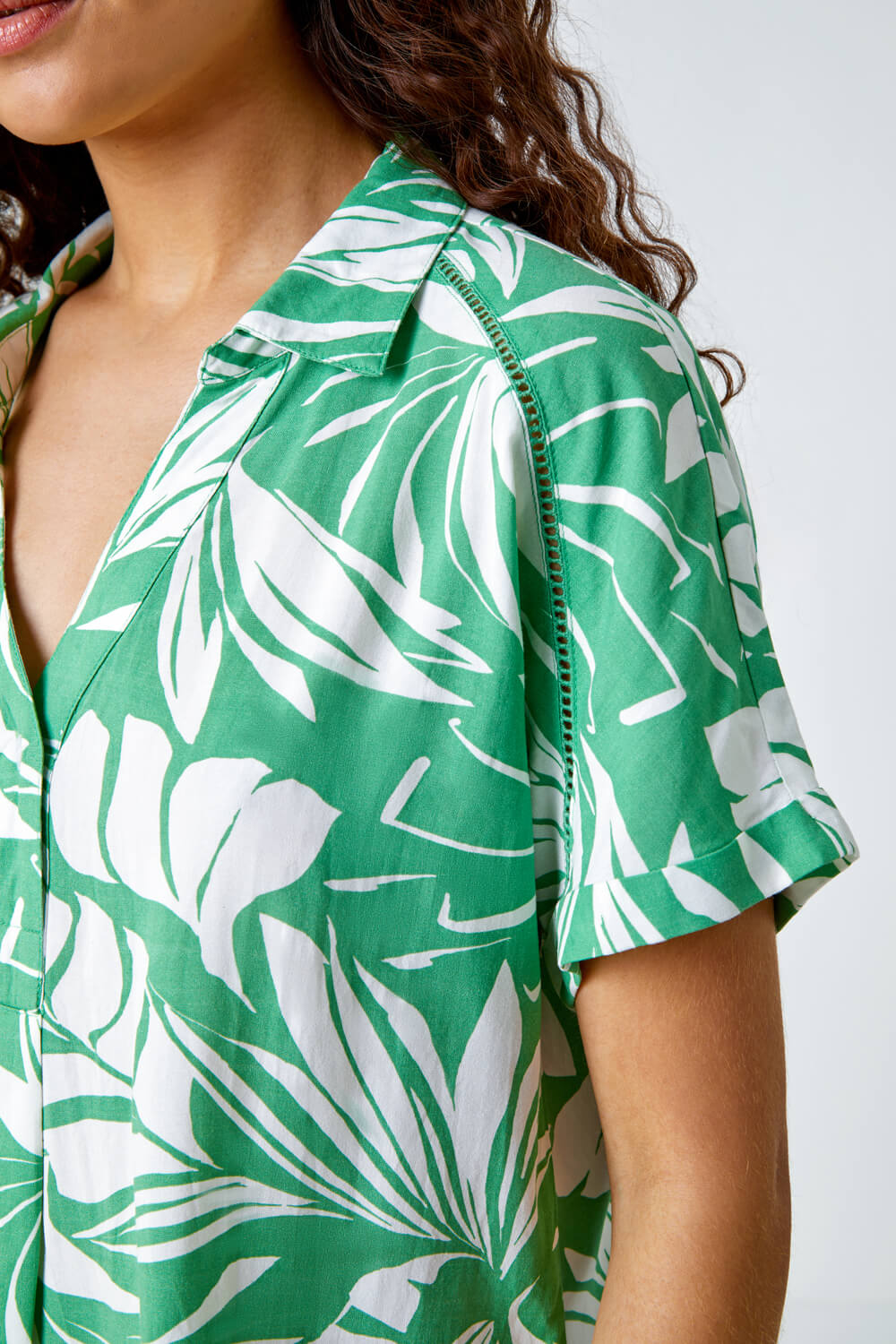 Green Tropical Print Ladder Lace Overshirt, Image 5 of 5