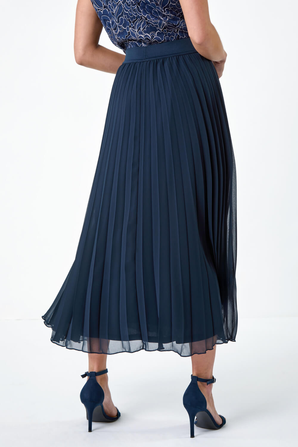 Navy  Petite Pleated Premium Maxi Skirt, Image 3 of 4