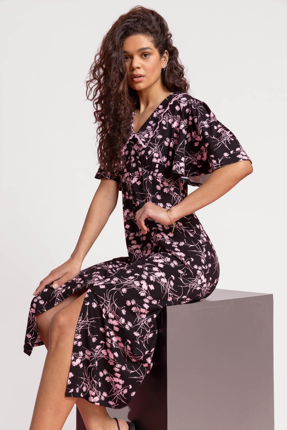 Floral Lace Detail Fit & Flare Midi Dress