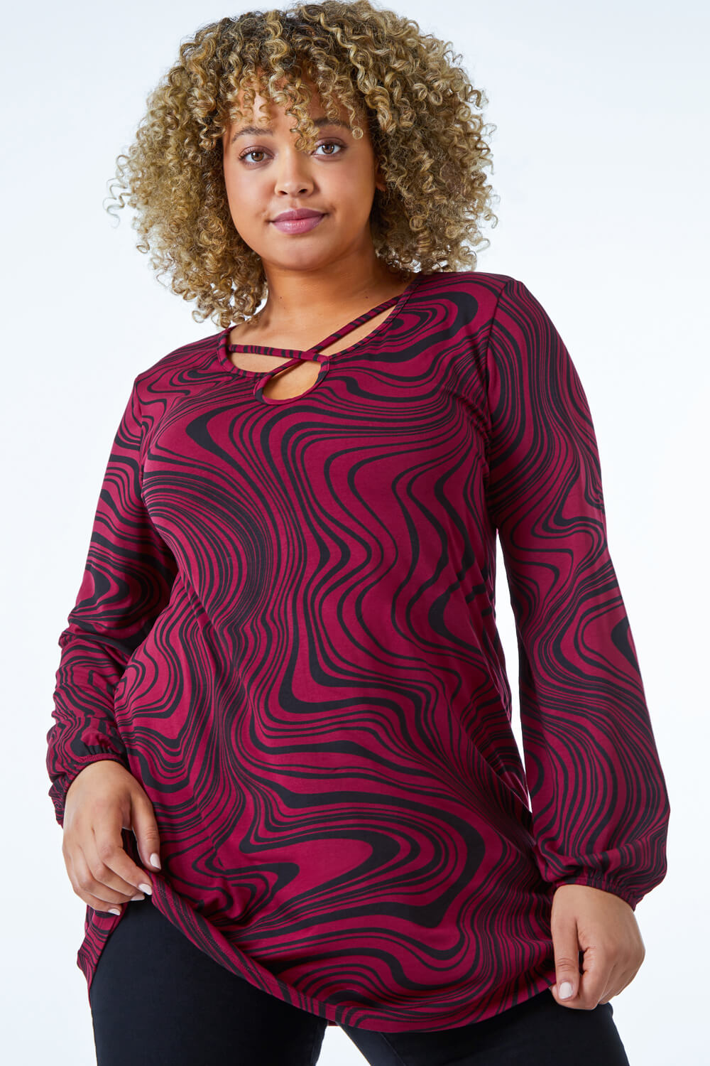 Wine Curve Cross Neck Marble Print Top, Image 4 of 5