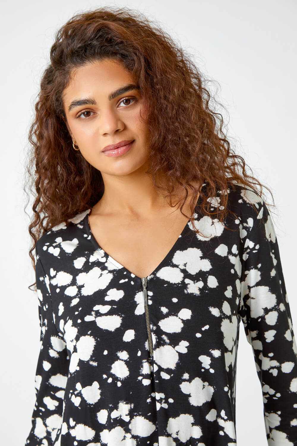 Black Abstract Print Zip Detail Stretch Top, Image 4 of 5