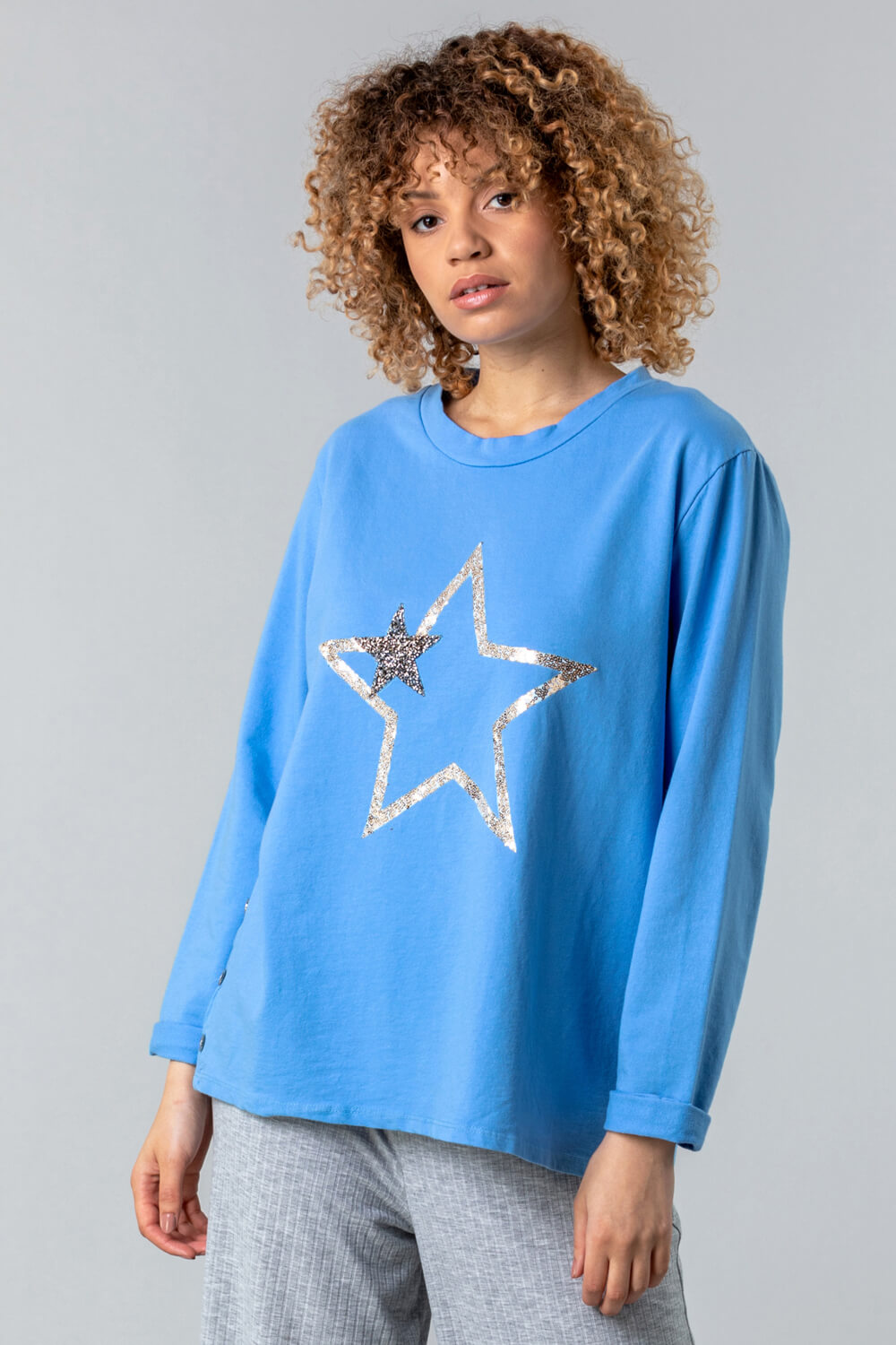 Star Print Button Side Lounge Top