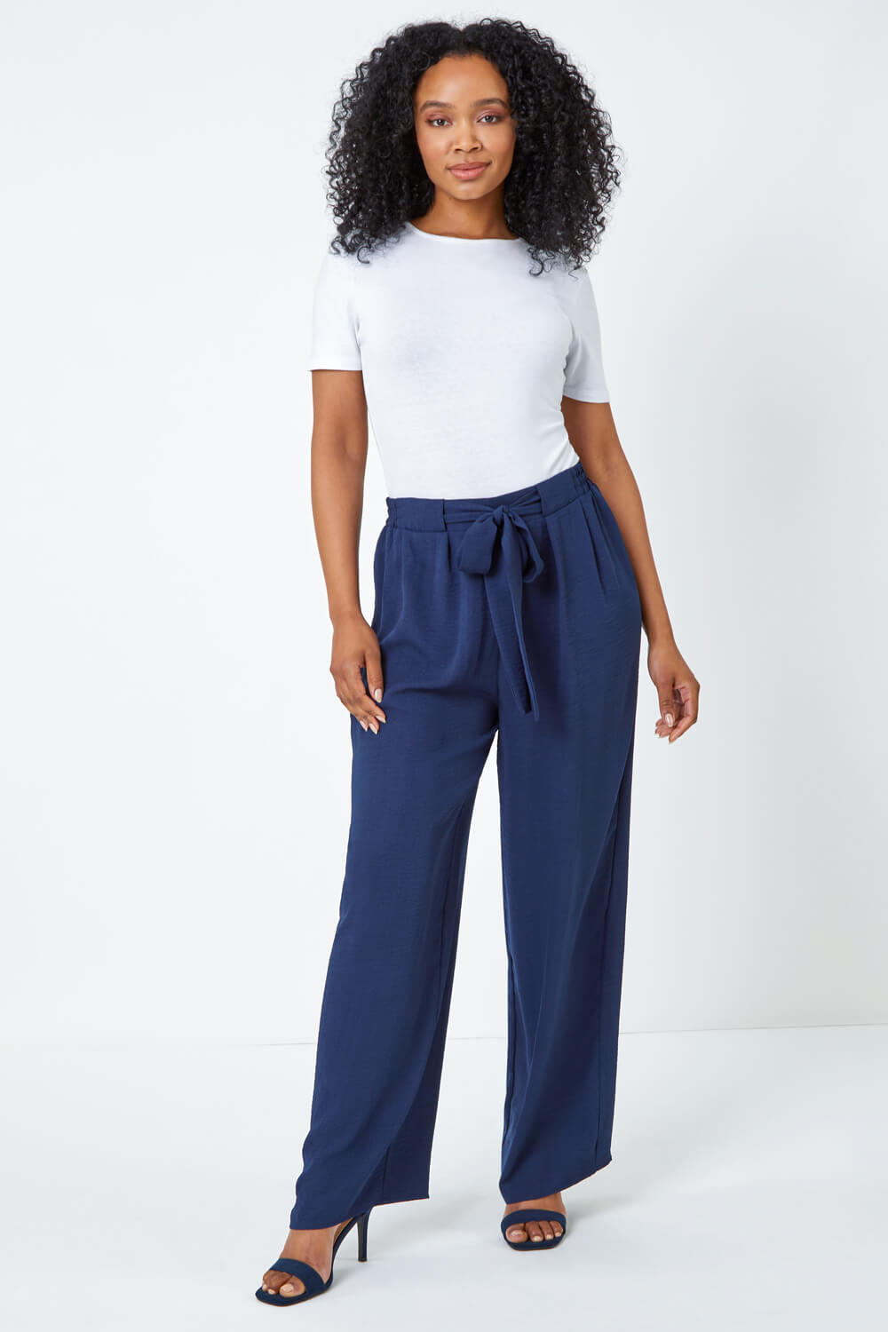 Navy  Petite Wide Leg Belted Trouser, Image 4 of 5