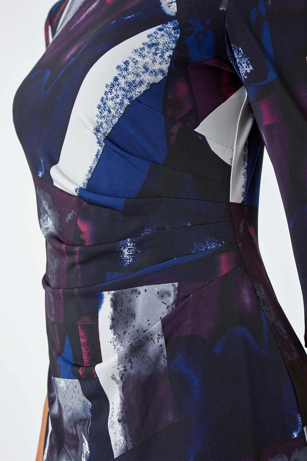 Purple Abstract Ruched Pleat Detail Stretch Dress, Image 5 of 5