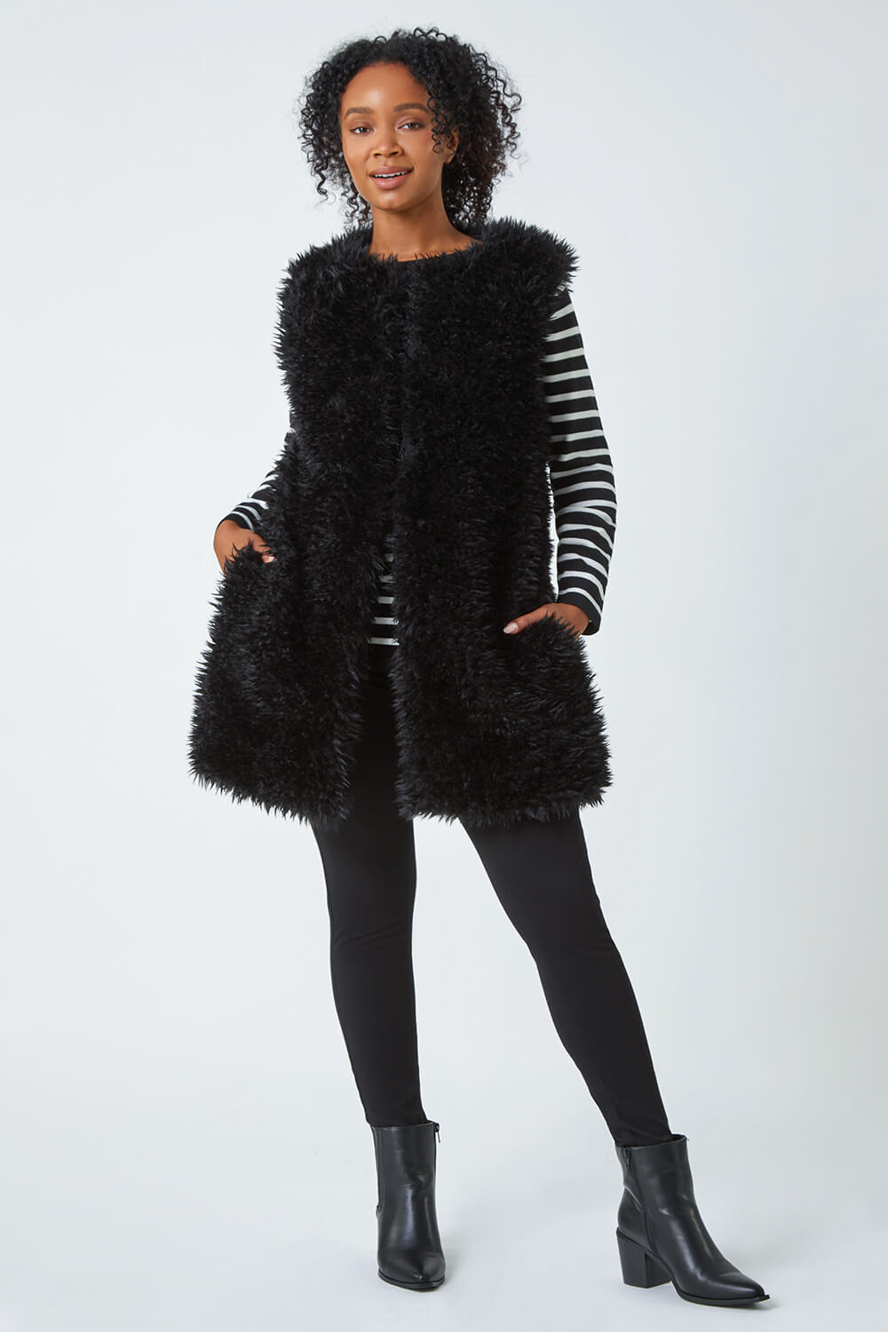 Black Petite Longline Faux Fur Gilet, Image 4 of 5
