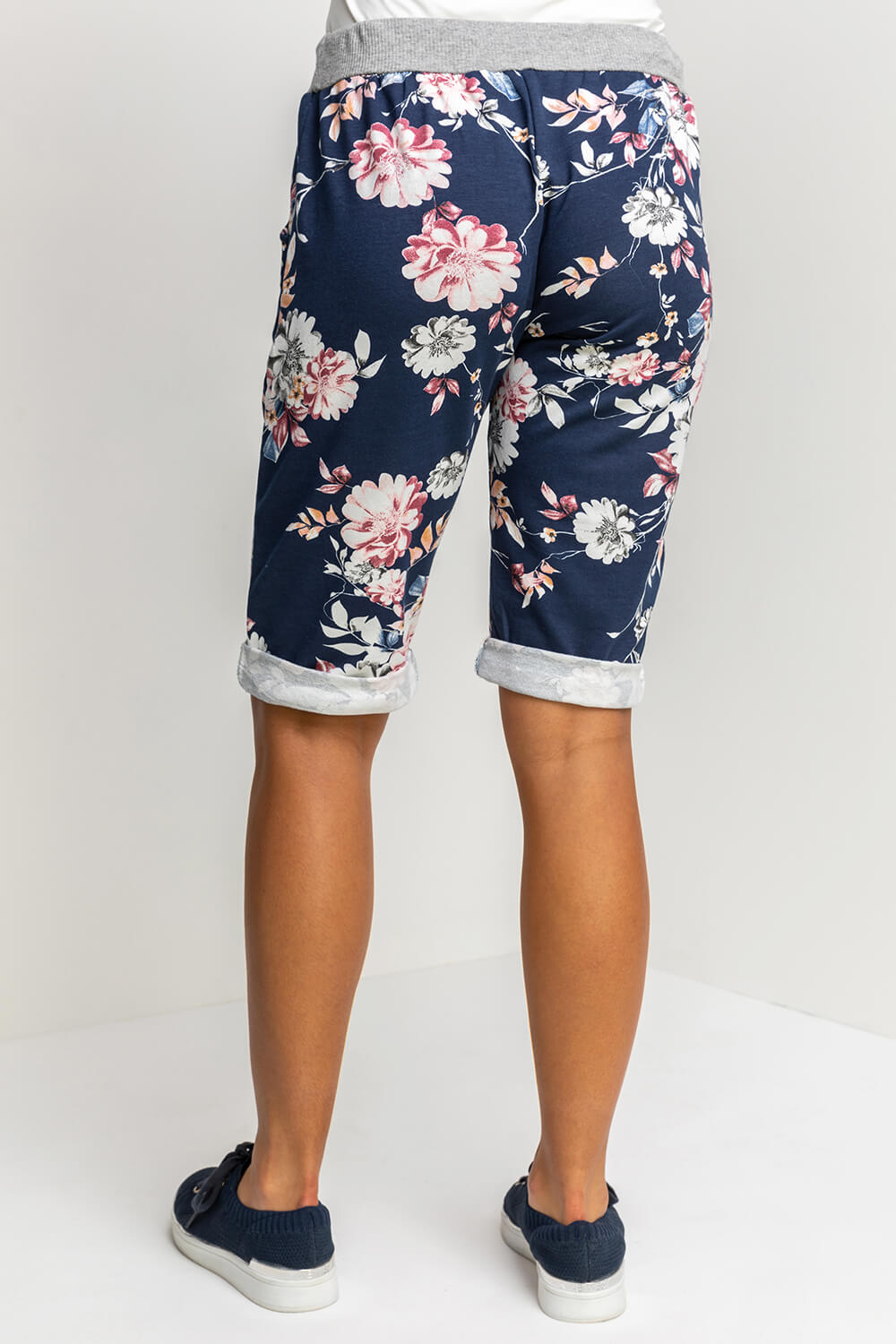 Navy  Floral Print Jersey Shorts, Image 3 of 5