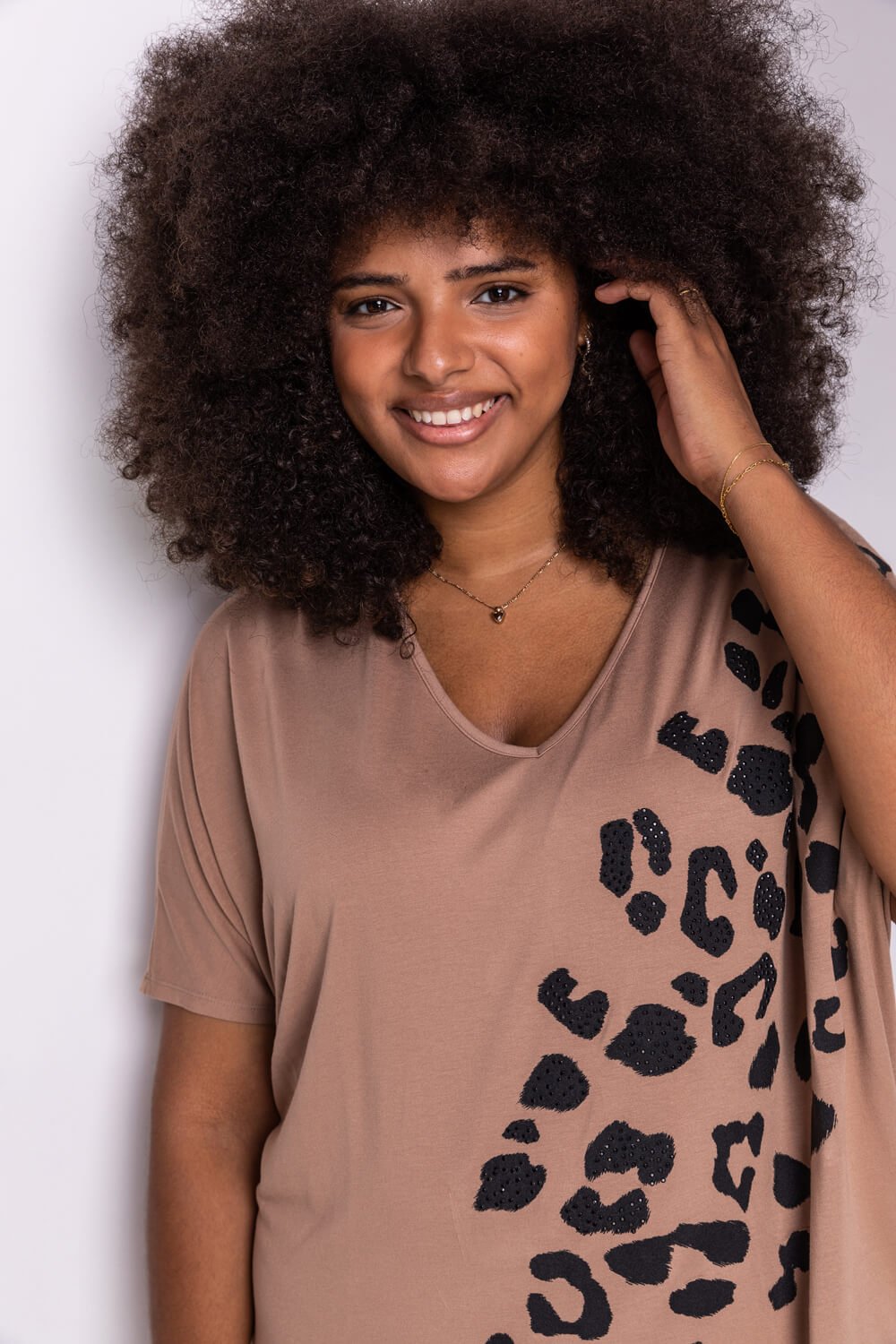 Camel  Curve Embellished Animal Print T-Shirt, Image 4 of 4