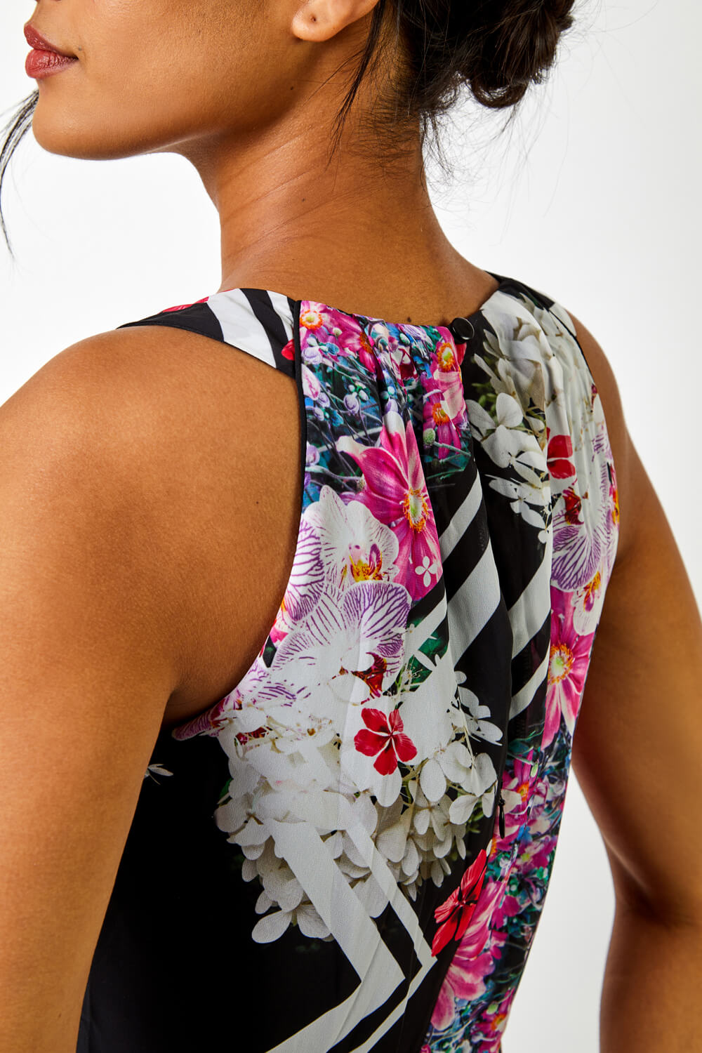 Black Floral Border Print Pleated Maxi Dress, Image 5 of 6