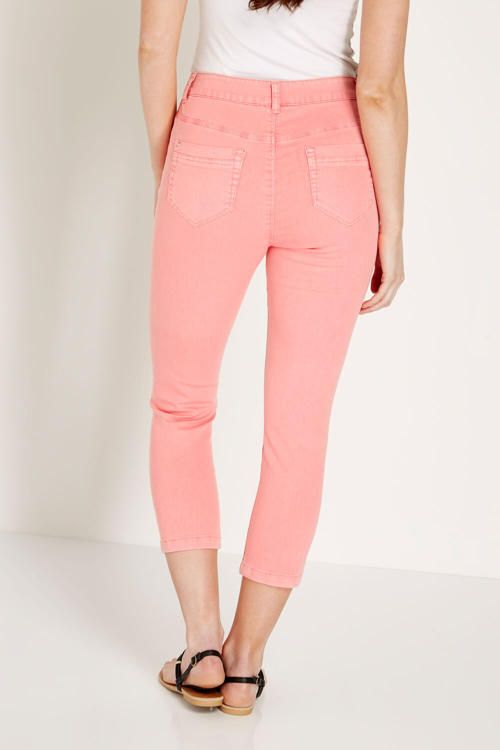 PINK Cropped Jean, Image 2 of 4