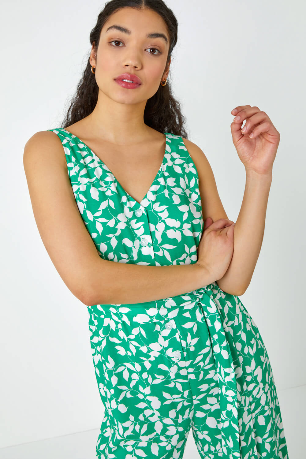 Green Sleeveless Leaf Print Button Jumpsuit, Image 4 of 5