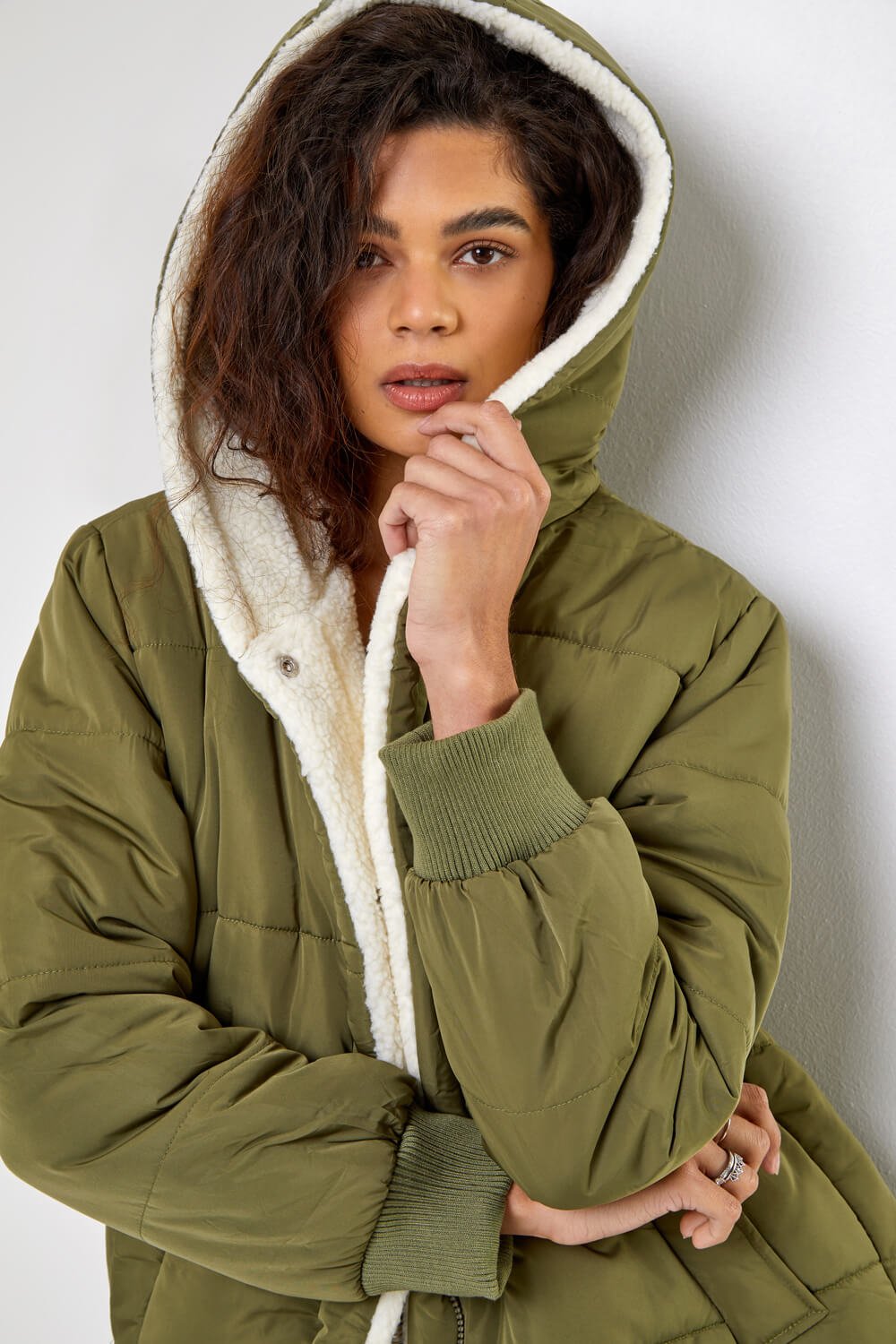 Hooded parka with faux fur in green